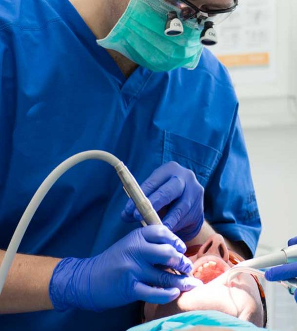 Dentista Broni, Oltrepo Pavese Pulizia Dentale, Impianti Dentali anche in un giorno